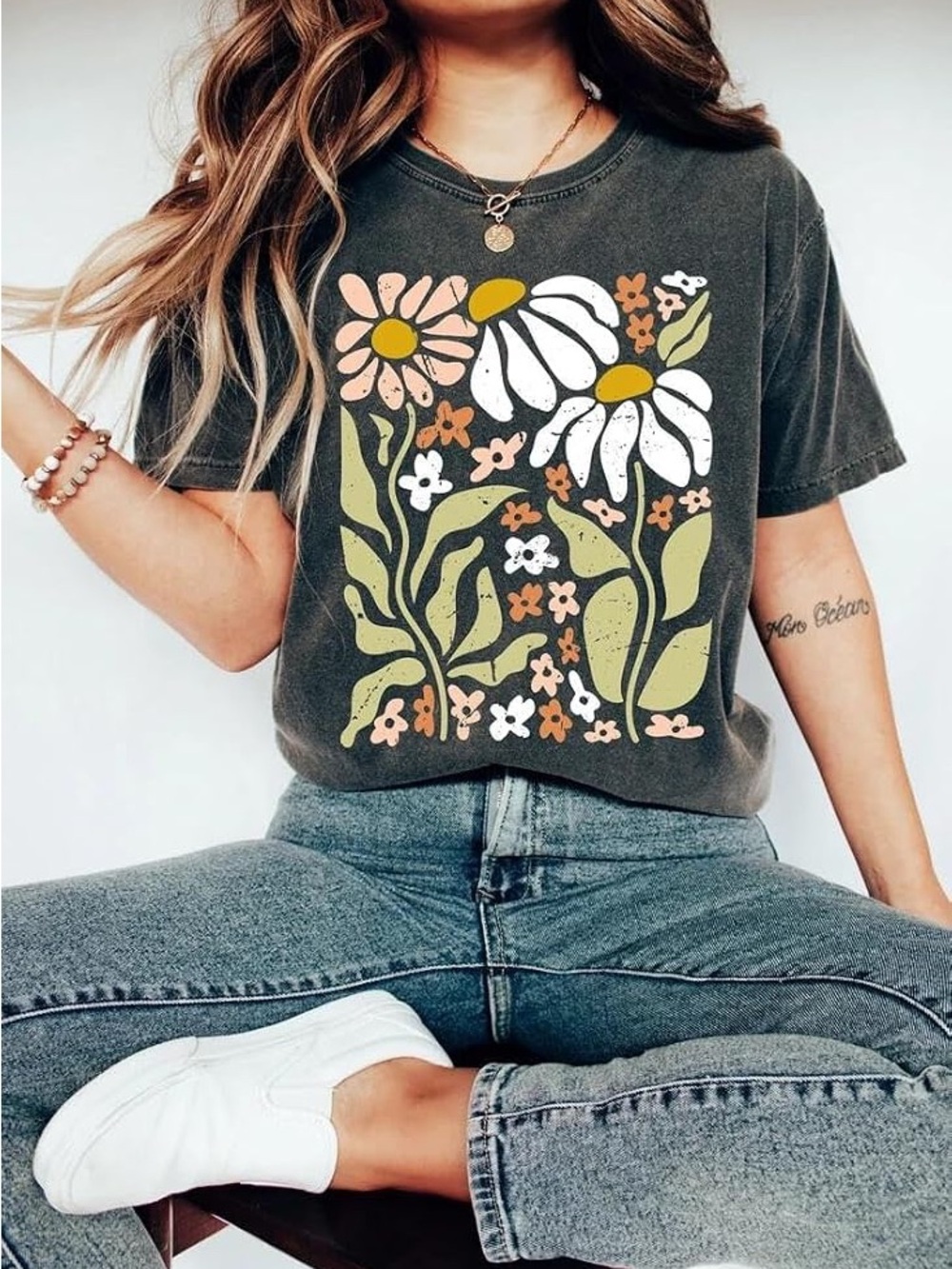 Oversized graphic tee